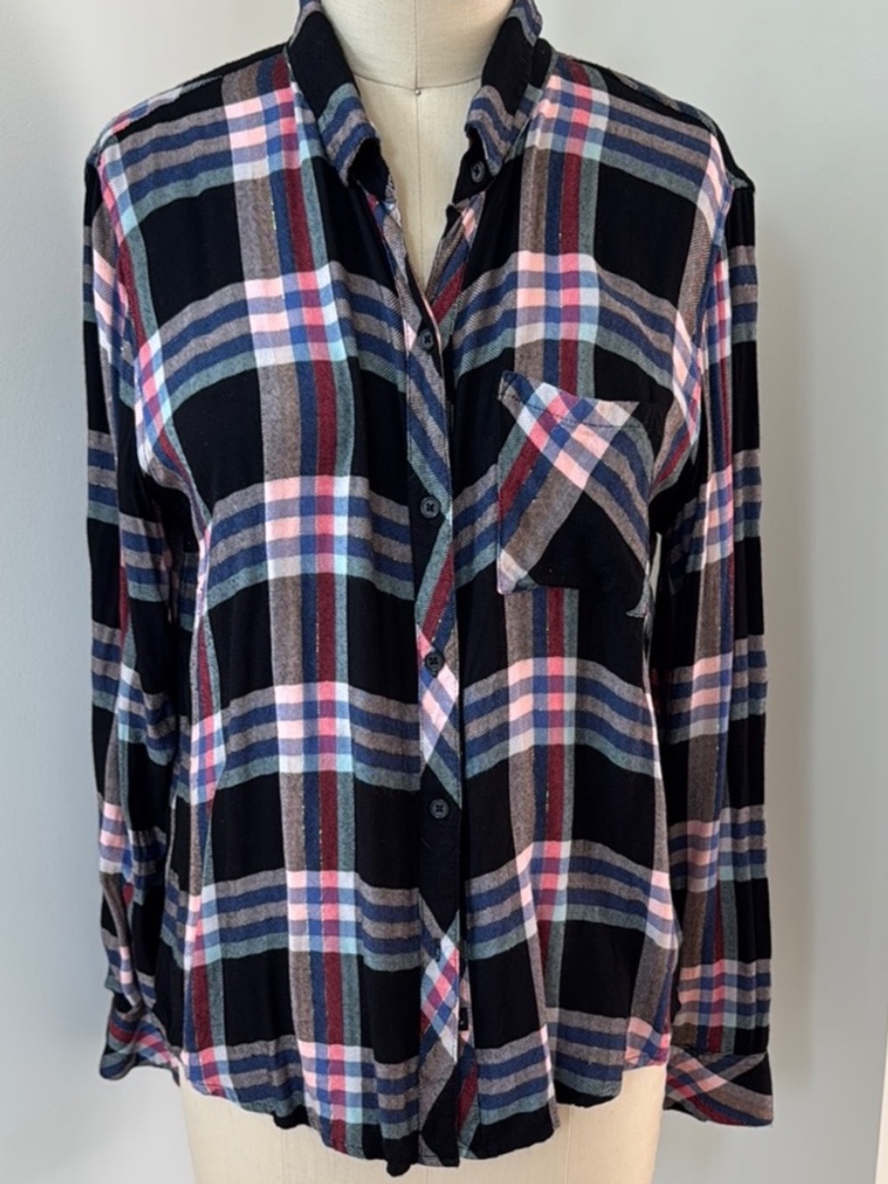 Rails Hunter Button Down in Black Melon Aqua, lightly worn